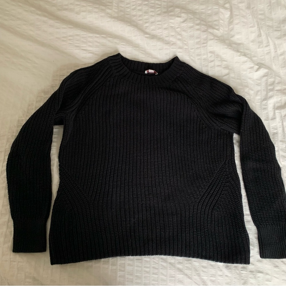 GAP fisherman sweater
